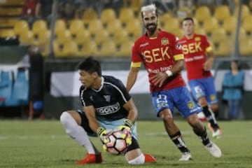 Futbol, Union Española vs Atletico Cerro.
Copa Libertadores 2017.
El jugador de Union Española Sebastian Jaime, se lamenta luego de perder una oportunidad de gol contra Atletico Cerro durante el partido por copa Libertadores en el Estadio Santa Laura, Santiago, Chile.
07/02/2017
Javier Torres/Photosport*******

Football, Union Espanola vs Atletico Cerro.
Libertadores Cup 2017.
Union Espanola`s player Sebastian Jaime, reacts after losing a goal against Atletico Cerro during Libertadores Cuo at Santa Laura stadium in Santiago, Chile.
07/02/2017
Javier Torres/Photosport