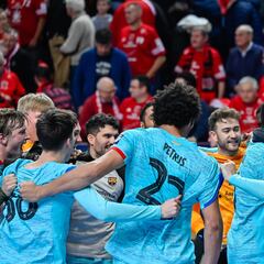 El Barça se desquita ante el Veszprem en un partido brillante