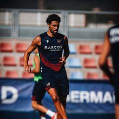 Iborra se lesiona en sus primeros días de trabajo