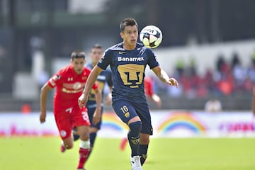 El ‘Chelo’ anunció su retiro de las canchas en diciembre del 2017, sin embargo, el ‘Chelís’ le dio otra oportunidad, ahora en la segunda división de Estados Unidos. El tapatío jugó para Tecos, Leones Negros, Pumas, Veracruz y Venados.