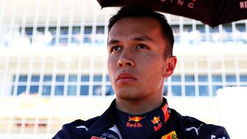 AUSTIN, TEXAS - NOVEMBER 03: Alexander Albon of Thailand and Red Bull Racing prepares to drive on the grid before the F1 Grand Prix of USA at Circuit of The Americas on November 03, 2019 in Austin, Texas.   Mark Thompson/Getty Images/AFP
 == FOR NEWSPAPERS, INTERNET, TELCOS &amp; TELEVISION USE ONLY ==