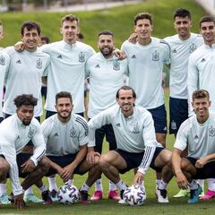 Luis Enrique prueba un once sin Marcos Llorente y con Azpilicueta y trabaja el remate