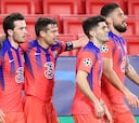 El Chelsea con pie y medio en las semifinales de la Champions