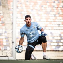 Sergio Rochet sería baja en Uruguay para enfrentar a Colombia