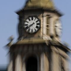 Cambio de hora en Chile: cuándo será y qué regiones mantendrán el horario