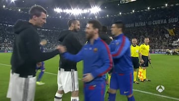 Luis Suárez y Chiellini se vieron tras el mordisco: hubo saludo