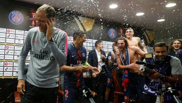 Soccer Football - French Super Cup Trophee des Champions - Paris St Germain v AS Monaco - Shenzhen Universiade Sports Centre, Shenzhen, China - August 4, 2018 Paris St Germain's coach Thomas Tuchel celebrates after winning the French Super Cup RE
