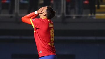 Futbol, Union Espanola vs Cobresal.
Fecha 10, Liga de Primera 2025.
El jugador de Union Espanola Matias Suarez es fotografiado contra Cobresal durante el partido de primera division disputado en el estadio Bicentenario de La Florida en Santiago, Chile.
02/05/2025
Jonnathan Oyarzun/Photosport
Football, Union Espanola vs Cobresal.
10st turn, 2025 First division league.
Union Espanola’s player Matias Suarez is pictured against Cobresal during the first division match held at the Bicentenario de La Florida stadium in Santiago, Chile.
02/05/2025
Jonnathan Oyarzun/Photosport