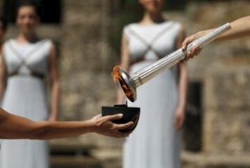 El perfecto ensayo del encendido de la llama olímpica