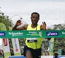 Bekele: "El récord mundial y el oro olímpico son mis objetivos"