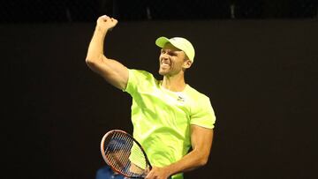 Karlovic remonta a base de aces a Zeballos tras más de 5 horas