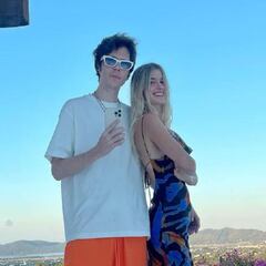 ElRubius posa por primera vez con su novia, Irina Isasia