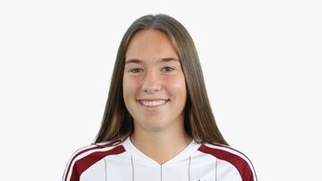 Claudia Riumall車 Pineda.