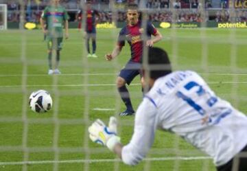 El Guaje ocupa una honrosa octava plaza. Marcó 184 goles en total. Once temporadas en Primera (dos en el Zaragoza, cuatro en el Valencia, tres en el Barcelona y una en el Atlético).