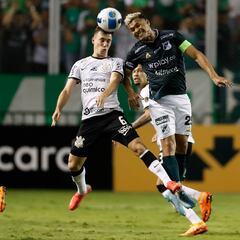 Teo desperdicia penal en empate de Cali ante Corinthians