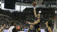 Hunter mete el miedo en el cuerpo al Estudiantes