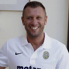 Increíble Cassano: anuncia su retirada y luego se arrepiente