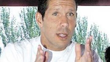 Simeone atraviesa un momento dulce. Poco a poco, se está ganando la confianza de Ferrando y, además, ante el OFK marcó un gol. Se le ve feliz.