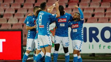Napoli 5 - 1 Empoli: Mertens, Milik e Insigne brillan
