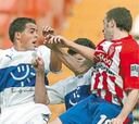 Dos goles y muy poco más en Gijón