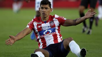 Roberto Ovelar se refirió a la situación con Junior y Teófilo Gutiérrez.