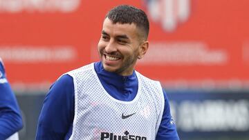 Correa, en el entrenamiento del Atl&eacute;tico de este martes.