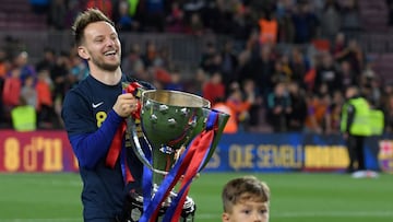 Rakitic, vuelve el volante que sentó a Xavi en el banquillo