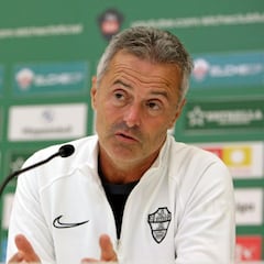 Escribá: "Pastore está muy bien y jugará cuando menos se espere"