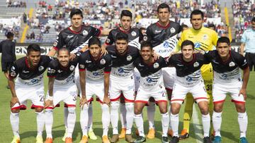 Foto de acción durante el partido Lobos BUAP vs Puebla Correspondiente a la Jornada 17 de la Liga BBVA Bancomer MX del Torneo Clausura 2018, en el Estadio Universitario BUAP.