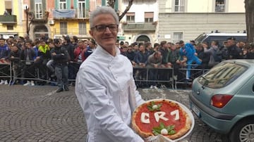 Pizza para CR7 en Nápoles