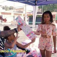 El gesto de Vinicius con los niños de su barrio que se ha hecho viral y con el que muestra sus valores