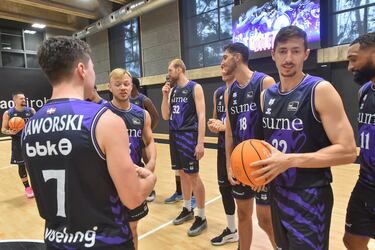 Navarro: “Vamos en buen camino; el Bilbao ha sumado talento”