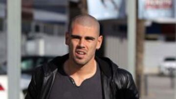 Víctor Valdés se deja querer en Inglaterra: "Me gusta la Premier".
