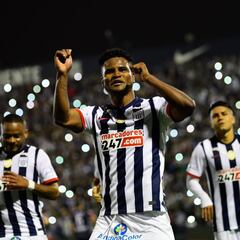 Alianza toma la punta