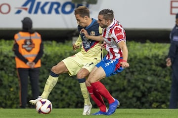 (L-R) Francisco Cordova of America and Alejandro Manuel Mayorga of Guadalajara during the game Guadalajara vs America, corresponding to Eleventh round match and Edition 240 of the National Classic of the Torneo Guard1anes Clausura 2021 of the Liga BBVA MX, at the Akron Stadium, on March 14, 2021.
<br><br>
(I-D), Francisco Cordova de America y Alejandro Manuel Mayorga de Guadalajara durante el partido Guadalajara vs America, correspondiente a la Jornada 11 y Edicion 240 del Clasico Nacional del Torneo Clausura Guard1anes 2021 de la Liga BBVA MX, en el Estadio Akron, el 14 de Marzo de 2021.