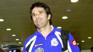 <b>PREOCUPADO. </b>Valerón no entiende la mala racha del Deportivo.