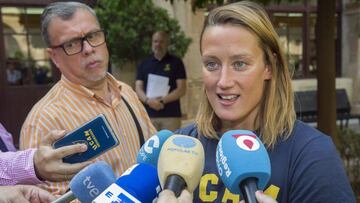 La cu&aacute;druple medallista ol&iacute;mpica, Mireia Belmonte, durante la rueda de prensa que ha ofrecido previa a los Campeonatos de Espa&ntilde;a Universitarios de nataci&oacute;n, en los que parte como favorita.