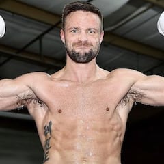 Josh Taylor, 'de Ali a Crawford'
