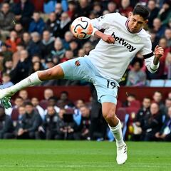 Edson Álvarez, suspendido con el West Ham por acumulación de tarjetas
