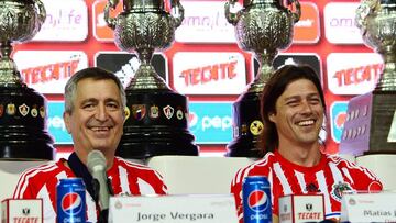 Vergara: &ldquo;Almeyda no puede salir de Chivas hasta el 2018&rdquo;