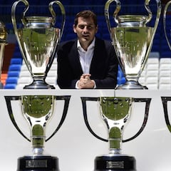 Oficial: Casillas vuelve al Madrid