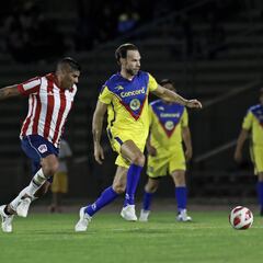 Para Salcido Chivas no es menos que América