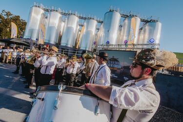 Música, tradición y fiesta cervecera: así será la Bierfest Kunstmann 2025