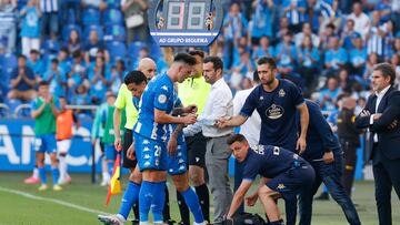 Saverio, en el momento de entrar al partido entre Deportivo y Castellón.