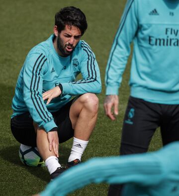 El susto de Isco protagoniza el entrenamiento del Madrid