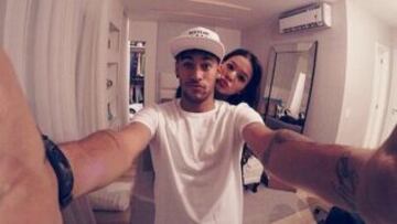 Neymar y su novia Bruna Marquezine