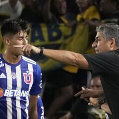 Escobar sufre con el Covid en la U y sorprende con la posición ideal de Camilo Moya