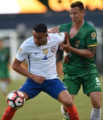 Color y fútbol en el Chile - Bolivia