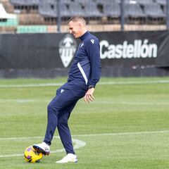 Plat: “La afición se tiene que sentir orgullosa del Castellón en las Fiestas de La Magdalena”