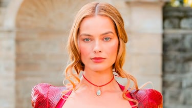 El productor de ‘Piratas del Caribe 6’ responde a los rumores sobre el hijo de Jack Sparrow y Margot Robbie: “En parte, se acercan”